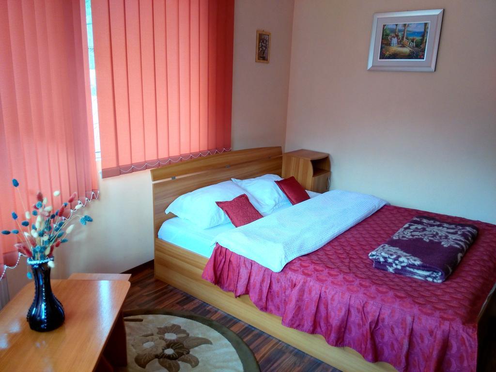 Vila Marcela Buşteni Quarto foto